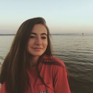 Meet your Posher, Marissa